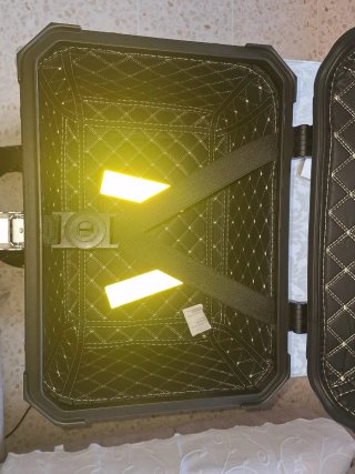Baúl Moto Negro Universal con Anclajes