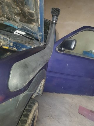 Nissan Terrano II