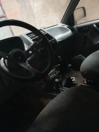 Nissan Terrano II