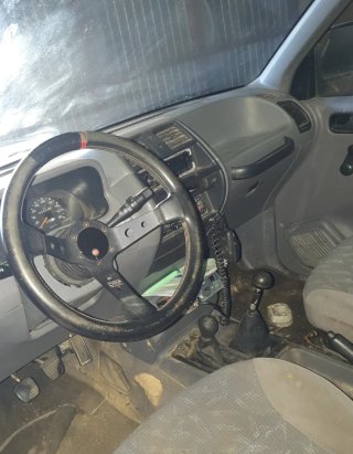 Nissan Terrano II