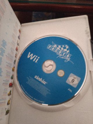 Consola Wii con 5 juegos y 2 mandos