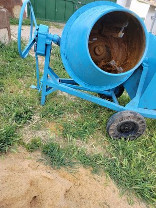 Hormigonera M.Z Imer MZ250 E