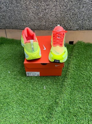 Nike Vomero Plus Talla 42 Zapatillas Running
