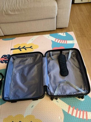 Maleta cabina con silla para bebé