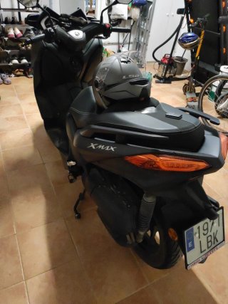 Yamaha XMAX 125 Negra/Gris
