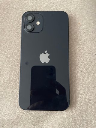 iPhone 12 - Salud de la batería 83%