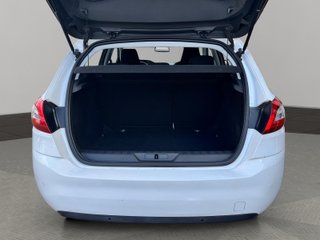 Peugeot 308 5p Style 1.6 BlueHDi 100