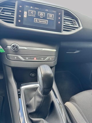 Peugeot 308 5p Style 1.6 BlueHDi 100