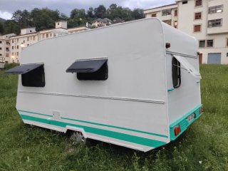 Caravana 750kg con documentación
