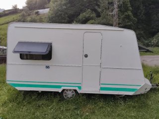 Caravana 750kg con documentación