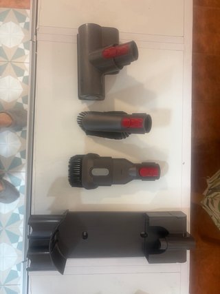 Accesorios, Filtros y Cargador Dyson