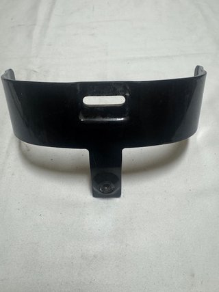 Harley Davisdon Sportster XL883. Soporte guardabar