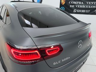 Mercedes GLC Coupé 300e 320cv AMG LINE 2021 4MATIC