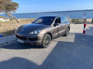 Porsche Cayenne S Hybrid