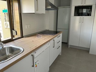 Piso en alquiler en Centro en Cáceres
