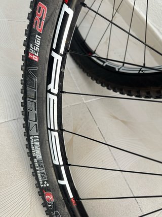 Ruedas  para MTB y Gravel Stans Crest