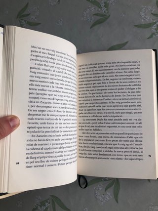 Lot de 7 llibres en català infantil i juvenil