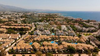 Casa adosada en venta en Puerto Banús en Marbella