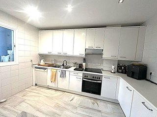 Casa adosada en venta en Puerto Banús en Marbella