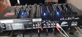 Mesa de mezclas DJ JBSYSTEMS Club 7