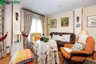 Chalet en venta en Cervantes en Granada