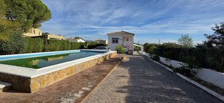 Chalet en venta en Camì Paterna-Lloma del Calderer en Bétera