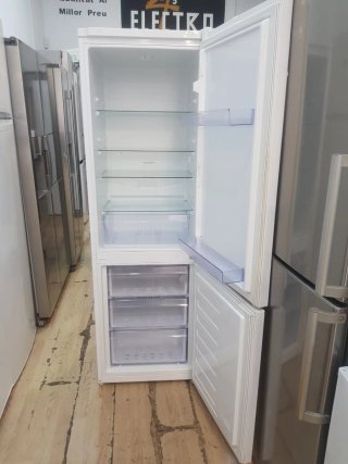 Nevera Beko con garantía y transporte