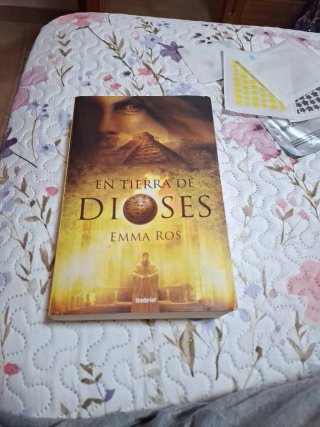 En tierra de dioses