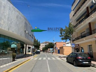 Local comercial en venta en Huércal-Overa