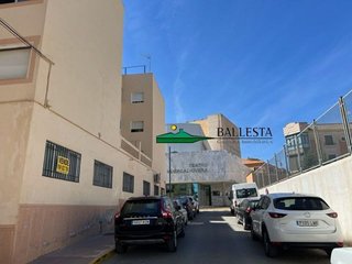 Local comercial en venta en Huércal-Overa
