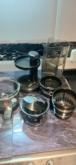 Extractor de zumos Juissén 2