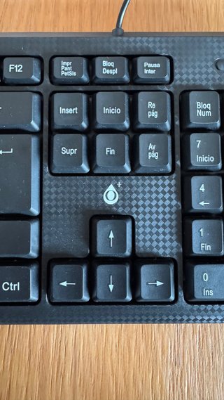 Teclado ordenador negro nuevo