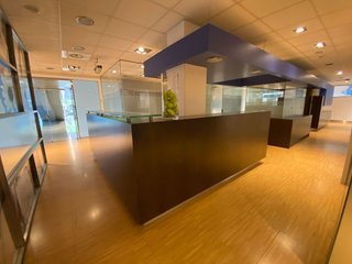 Local comercial en venta en Torreblanca en Sant Cugat del Vallès