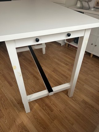 Mesa alta y 4 sillas Ikea con cojines