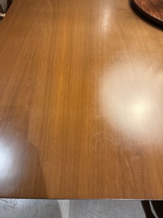Mesa de comedor 2m x 2m altura 72