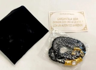 Collar Swarovski Negro y Dorado
