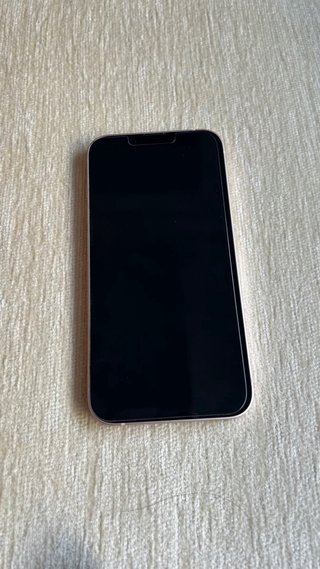 iPhone 13 Rosa como nuevo