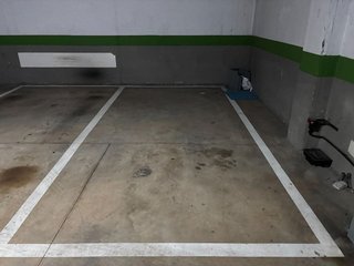 Garaje en venta en Parla Este en Parla