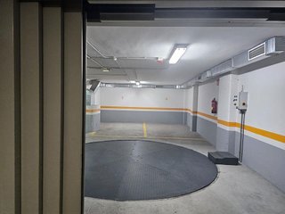 Garaje en venta en Ensanche en Coruña (A)