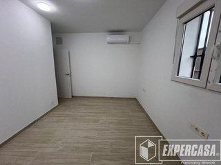 Piso en alquiler en La Torre en Valencia