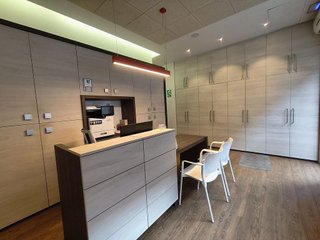 Local comercial en alquiler en Txagorritxu - El Pilar en Vitoria-Gasteiz