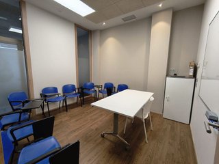 Local comercial en alquiler en Txagorritxu - El Pilar en Vitoria-Gasteiz
