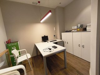 Local comercial en alquiler en Txagorritxu - El Pilar en Vitoria-Gasteiz