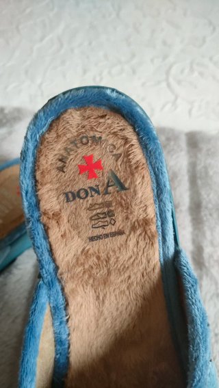 Zapatillas de casa mujer azul sin estrenar