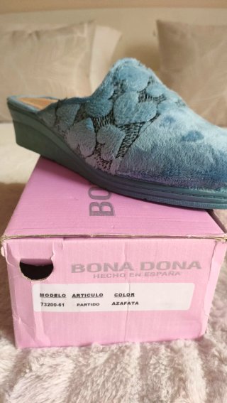 Zapatillas de casa mujer azul sin estrenar