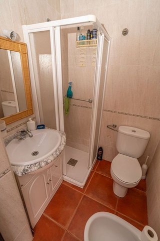 Casa adosada en venta en Navas de San Juan