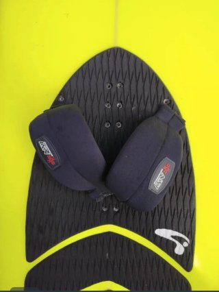 Tabla Kite Surf Amarilla