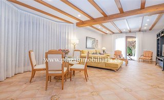 Chalet en venta en Lucena