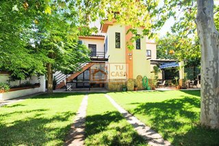 Chalet en venta en Centro en Cáceres