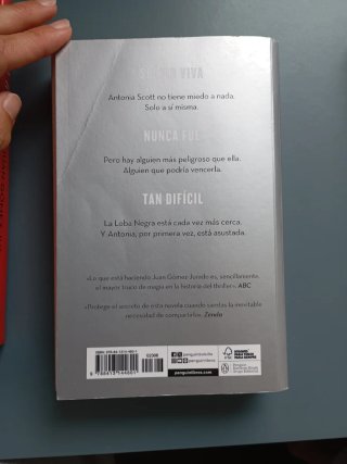 Reina Roja (Edición Limitada, Cantos Pintados) ...